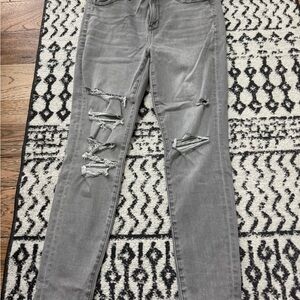 American Eagle Outfitters Gray Distressed Skinny Jeans